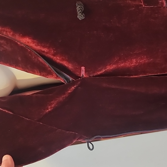 Tommy Hilfiger Red Crushed Velvet Vintage Suit - Picture 12 of 16
